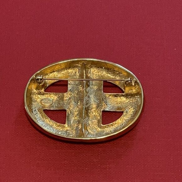 Vintage 80’s signed Gold GIVENCHY DOUBLE G LOGO BROOCH-PIN - Picture 2 of 6